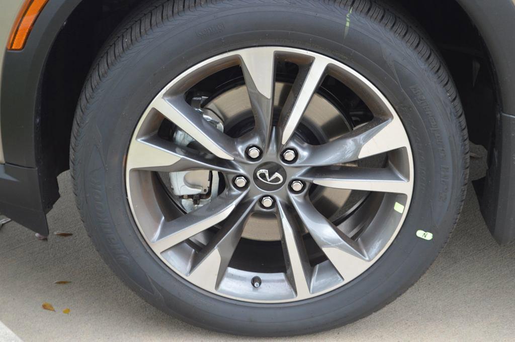 2025 INFINITI QX60 Vehicle Photo in Houston, TX 77090