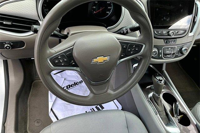 2020 Chevrolet Malibu Vehicle Photo in TOPEKA, KS 66609-0000