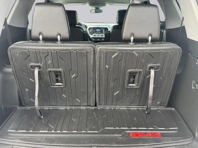 2023 GMC Acadia Vehicle Photo in LEOMINSTER, MA 01453-2952