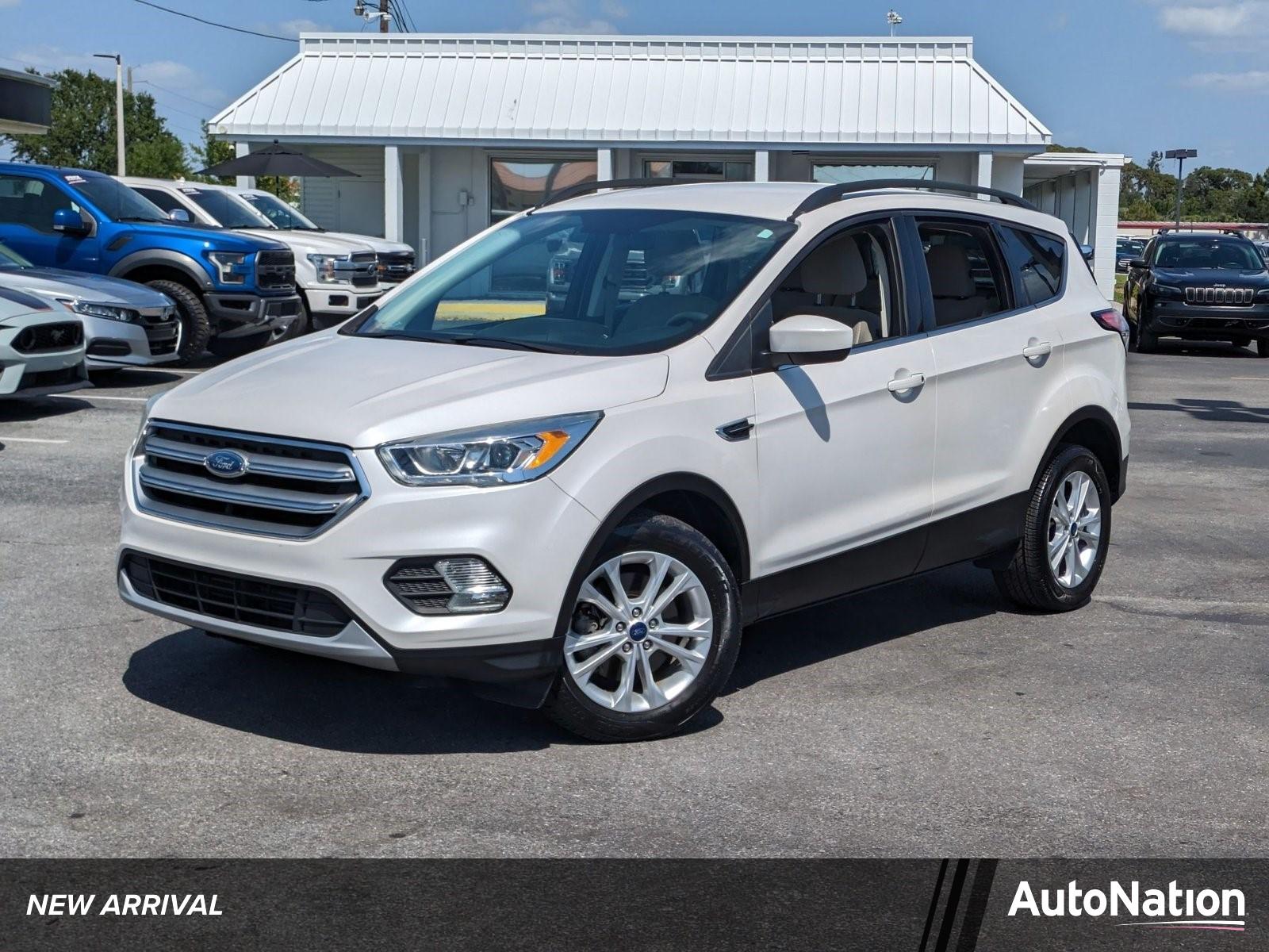 2017 Ford Escape Vehicle Photo in Bradenton, FL 34207