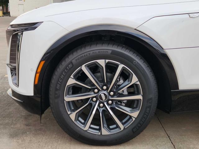 2025 Cadillac LYRIQ Vehicle Photo in HOUSTON, TX 77079