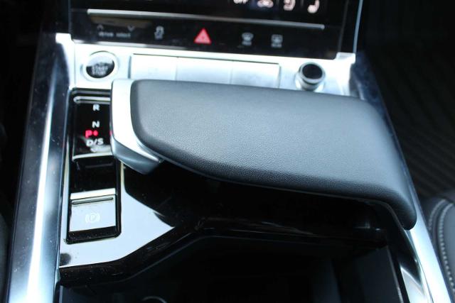 2024 Audi Q8 e-tron Sportback Vehicle Photo in HOUSTON, TX 77090