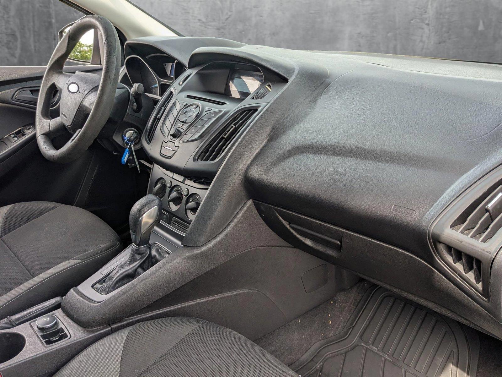 2014 Ford Focus Vehicle Photo in St. Petersburg, FL 33713