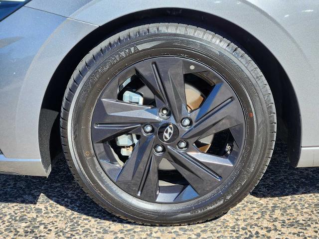2022 Hyundai ELANTRA Vehicle Photo in FORT WORTH, TX 76132