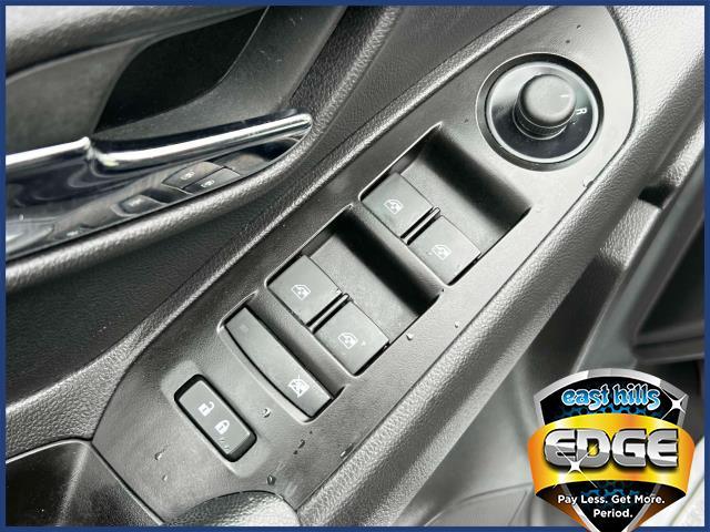 2022 Chevrolet Trax Vehicle Photo in Roslyn, NY 11576