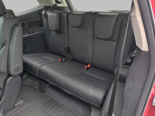 2025 Subaru Ascent Vehicle Photo in Green Bay, WI 54304