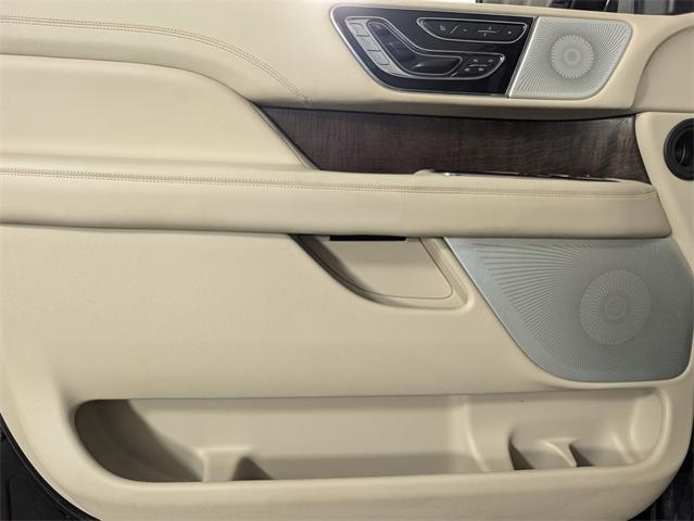 2018 Lincoln Navigator L Vehicle Photo in ENGLEWOOD, CO 80113-6708