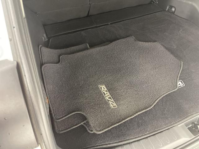 2021 Toyota RAV4 Vehicle Photo in GILBERT, AZ 85297-0402