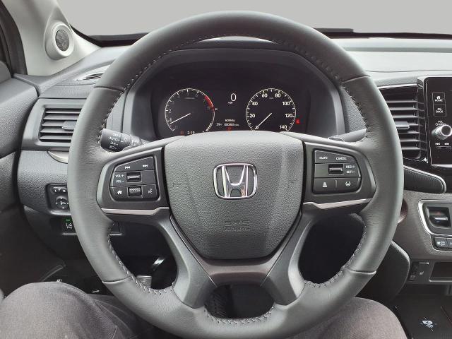 2025 Honda Ridgeline Vehicle Photo in Oshkosh, WI 54904