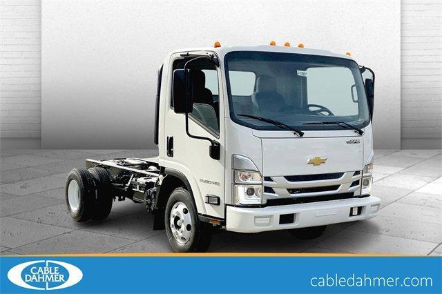 2025 Chevrolet 3500 HG LCF Gas Vehicle Photo in TOPEKA, KS 66609-0000