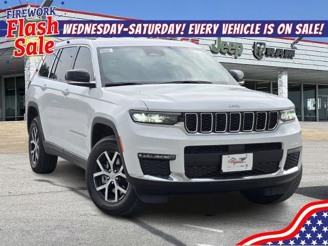 2025 Jeep Grand Cherokee L Vehicle Photo in Ennis, TX 75119-5114
