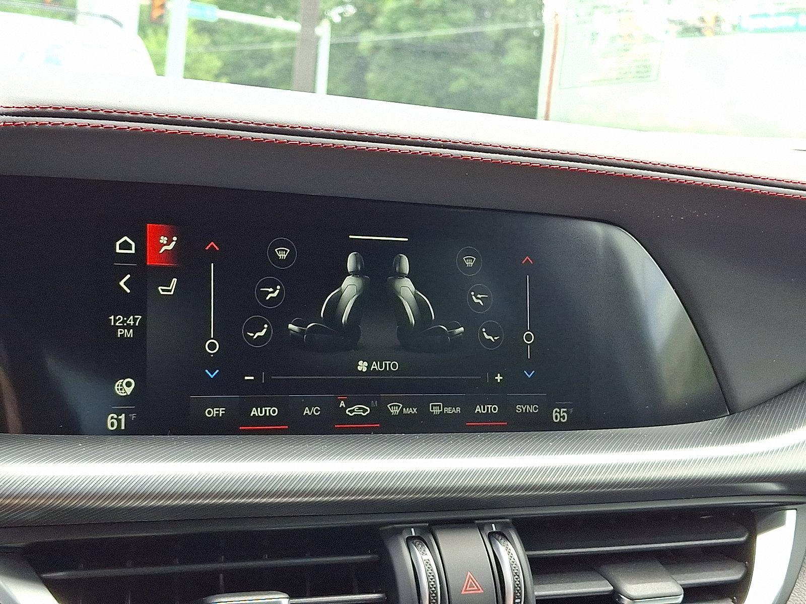2025 Alfa Romeo Stelvio Vehicle Photo in Willow Grove, PA 19090