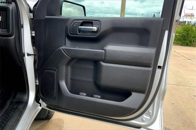 2022 Chevrolet Silverado 1500 Vehicle Photo in TOPEKA, KS 66609-0000