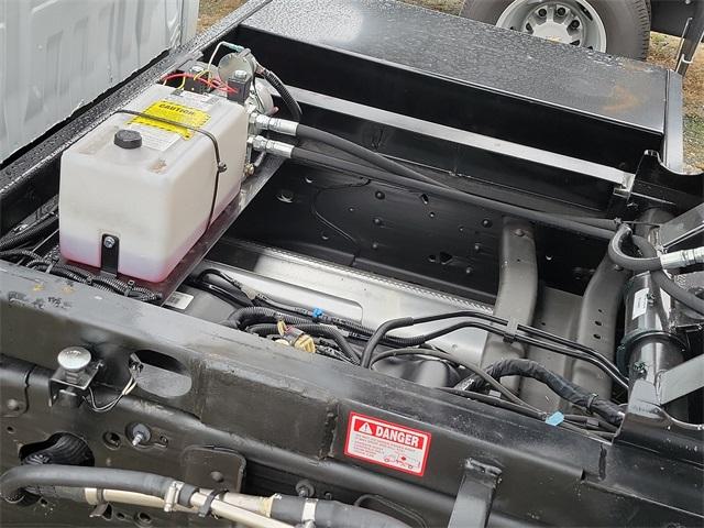 2024 Chevrolet Silverado 3500 HD Chassis Cab Vehicle Photo in MILFORD, DE 19963-6122