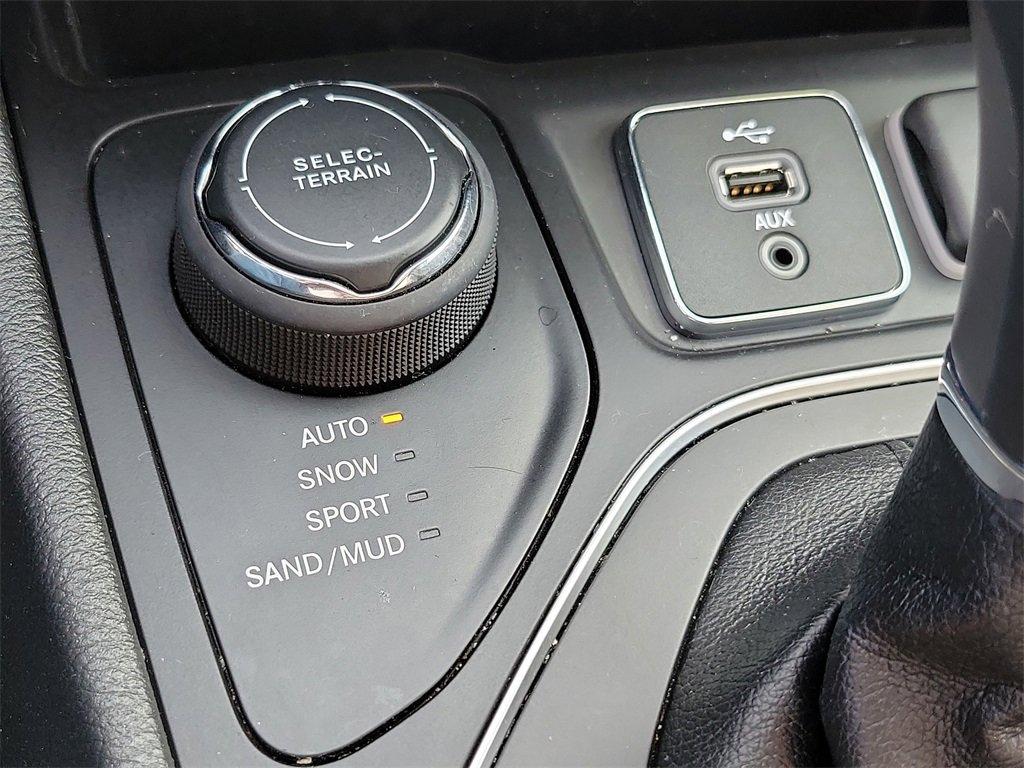 2019 Jeep Cherokee Vehicle Photo in Muncy, PA 17756