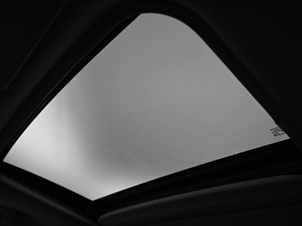 2022 Toyota Sienna Vehicle Photo in Cedar Rapids, IA 52402