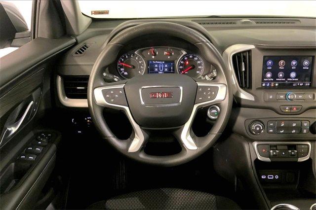 2024 GMC Terrain Vehicle Photo in KANSAS CITY, MO 64114-4502