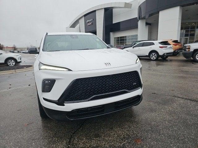 2025 Buick Enclave Vehicle Photo in Fishers, IN 46038