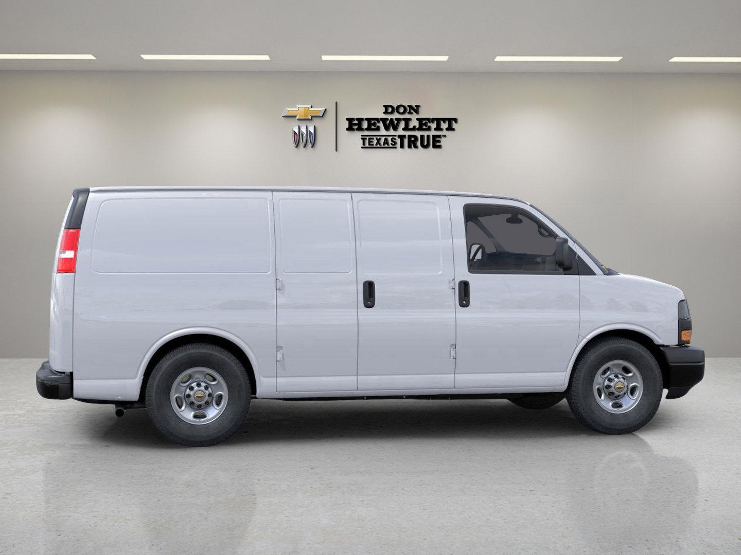 2024 Chevrolet Express Cargo 2500 Vehicle Photo in GEORGETOWN, TX 78626-7508