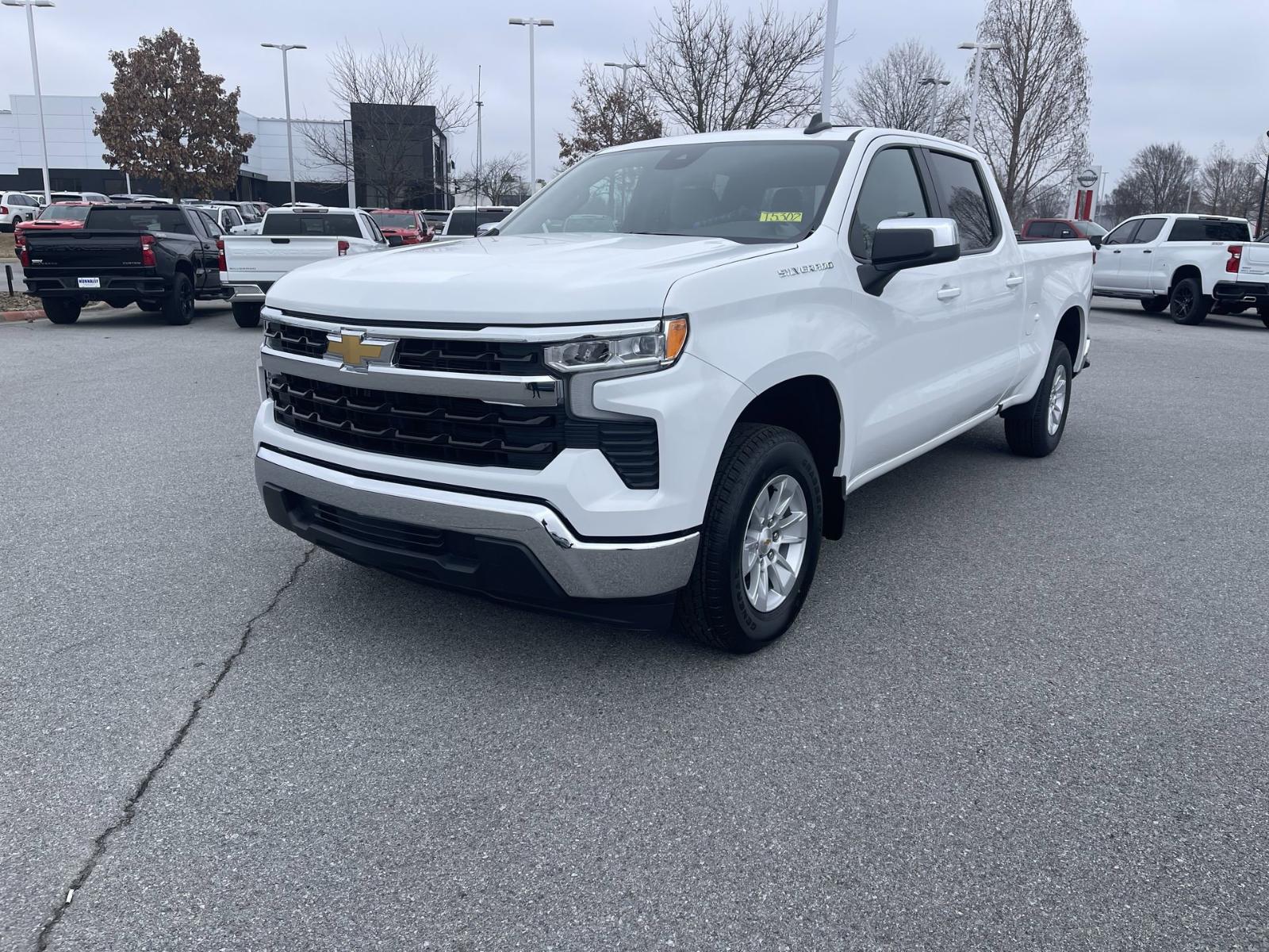2025 Chevrolet Silverado 1500 Vehicle Photo in BENTONVILLE, AR 72712-4322