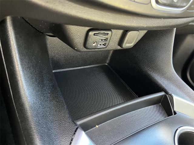 2021 Chevrolet Traverse Vehicle Photo in ALCOA, TN 37701-3235