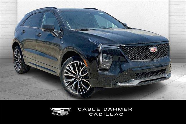 2025 Cadillac XT4 Vehicle Photo in KANSAS CITY, MO 64114-4545