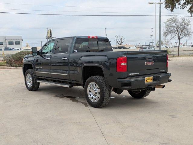 2017 GMC Sierra 2500 HD Vehicle Photo in SELMA, TX 78154-1459