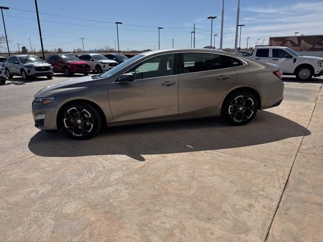 2022 Chevrolet Malibu Vehicle Photo in Winslow, AZ 86047-2439