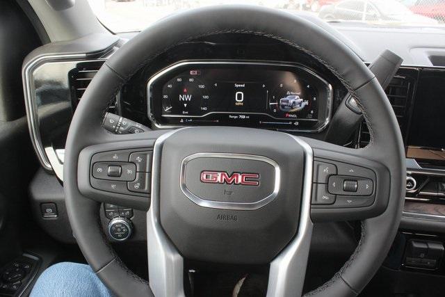 2025 GMC Sierra 2500 HD Vehicle Photo in AURORA, CO 80012-4011