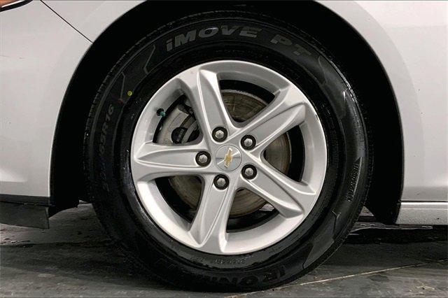 2021 Chevrolet Malibu Vehicle Photo in INDEPENDENCE, MO 64055-1377