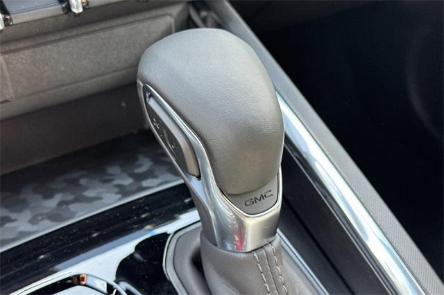 2025 GMC Canyon Vehicle Photo in ELK GROVE, CA 95757-8703