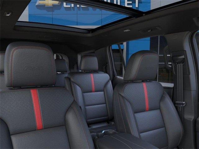 2025 Chevrolet Traverse Vehicle Photo in AURORA, CO 80011-6998
