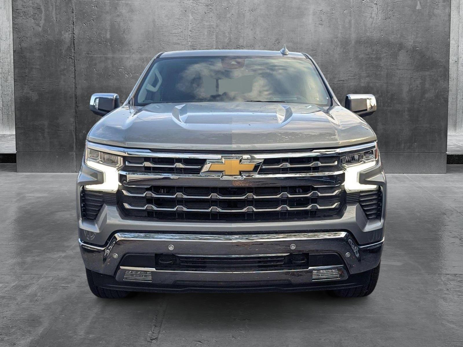 2025 Chevrolet Silverado 1500 Vehicle Photo in GREENACRES, FL 33463-3207