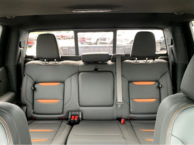 2025 GMC Sierra 1500 Vehicle Photo in BEAUFORT, SC 29906-4218