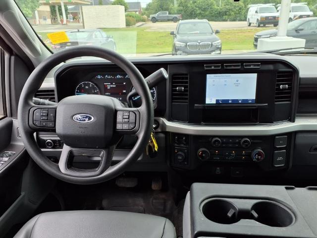 2023 Ford Super Duty F-450 DRW Vehicle Photo in ROXBORO, NC 27573-6143