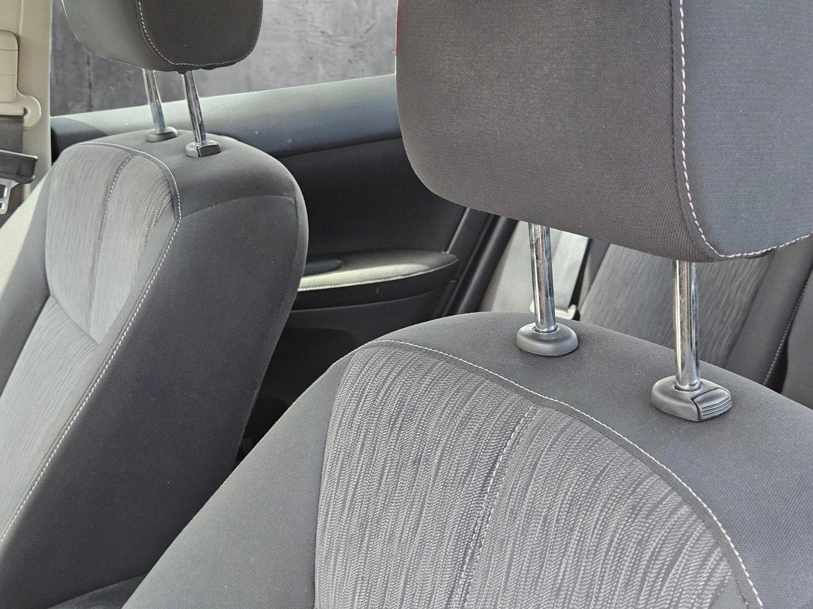 2015 Nissan Sentra Vehicle Photo in GREENACRES, FL 33463-3207