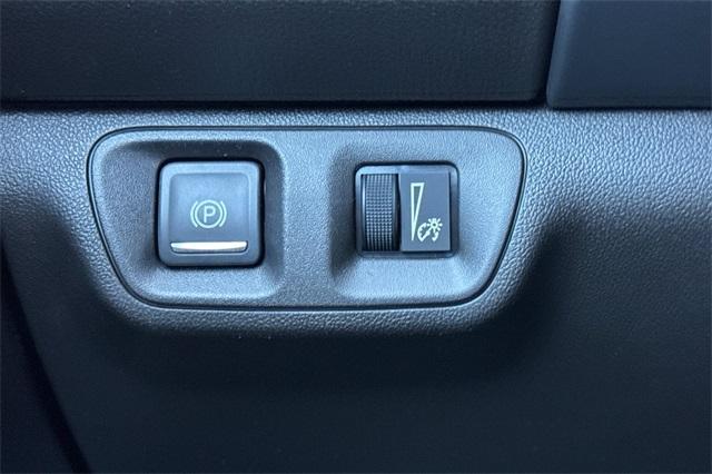 2023 GMC Acadia Vehicle Photo in ELK GROVE, CA 95757-8703