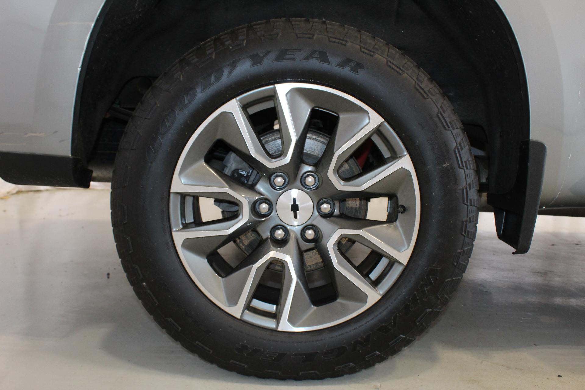 2023 Chevrolet Silverado 1500 Vehicle Photo in NORTHAMPTON, MA 01060-1120