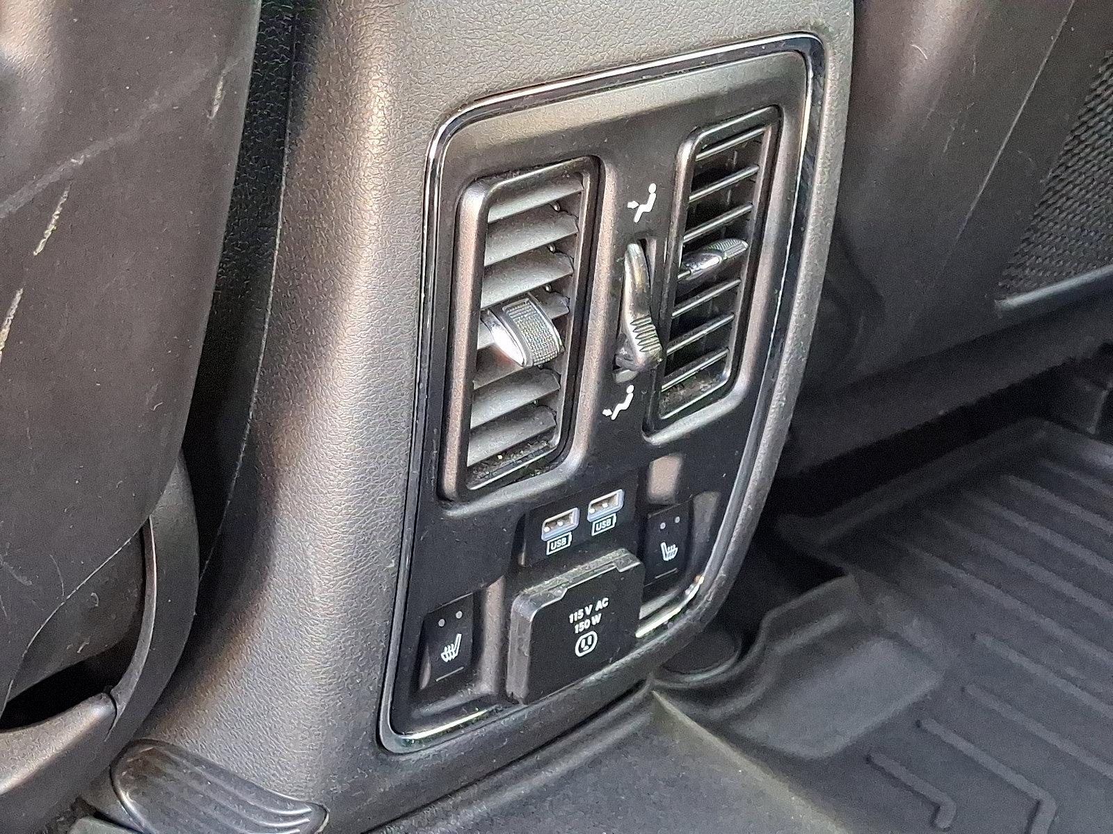 2015 Jeep Grand Cherokee Vehicle Photo in Trevose, PA 19053