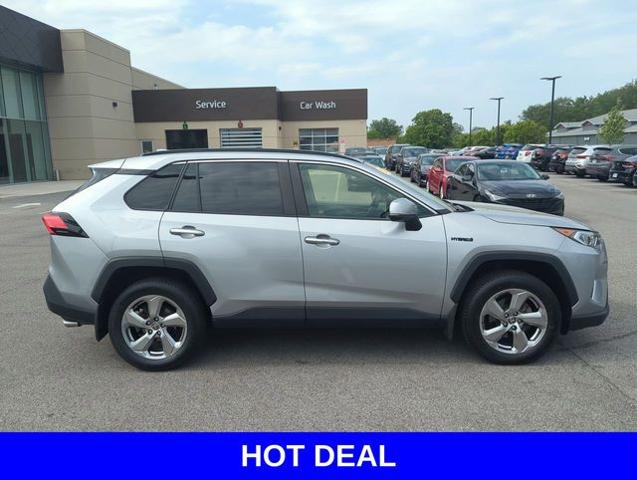 2020 Toyota RAV4 Vehicle Photo in Merrillville, IN 46410