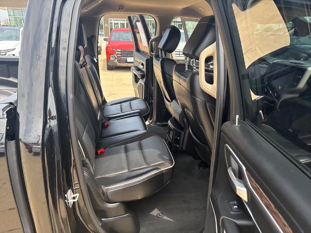 2019 Ram 1500 Vehicle Photo in Peoria, IL 61615