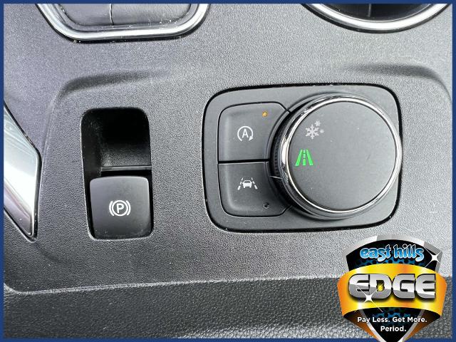 2022 Chevrolet Traverse Vehicle Photo in Roslyn, NY 11576