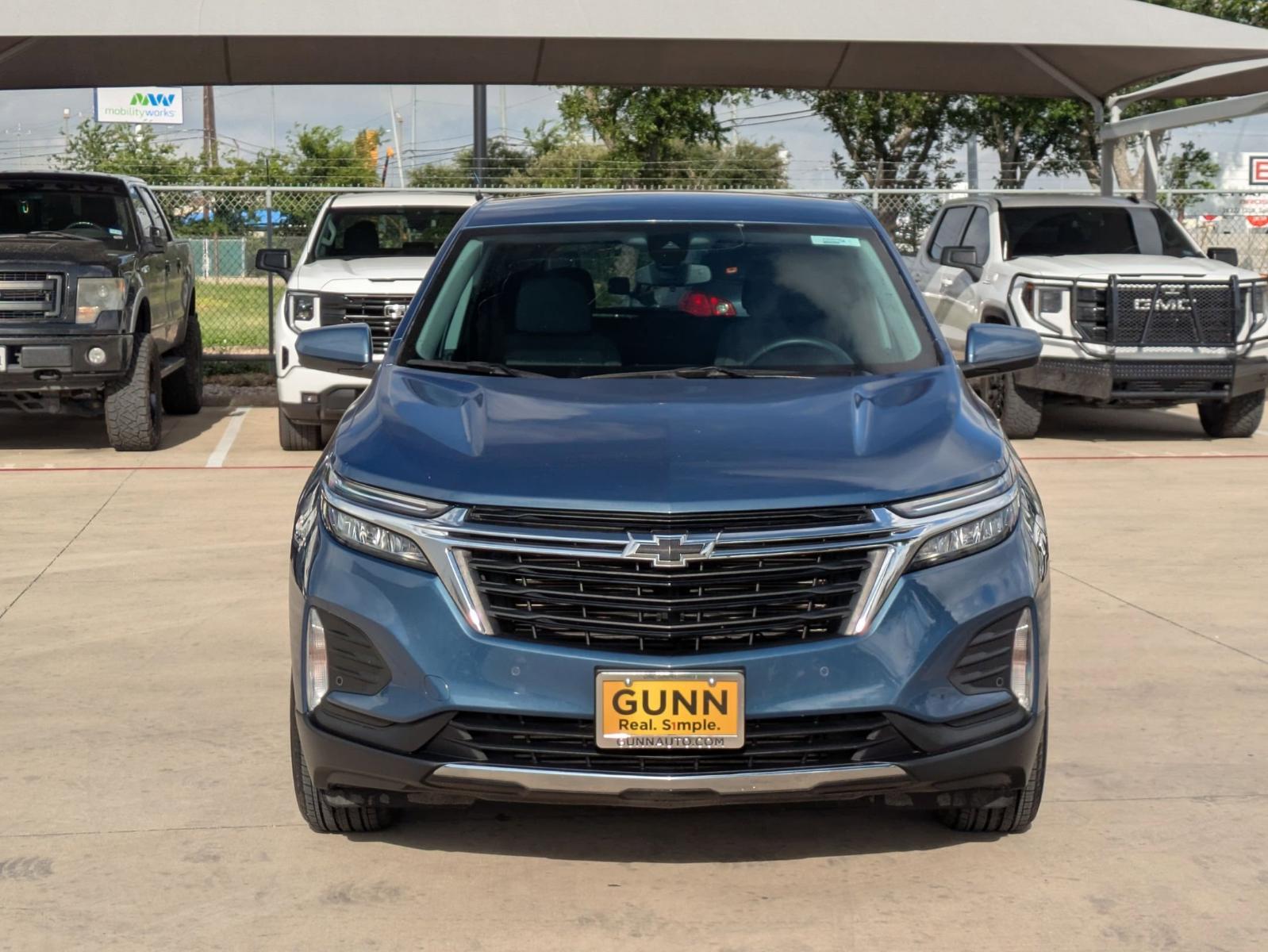 2024 Chevrolet Equinox Vehicle Photo in SELMA, TX 78154-1460