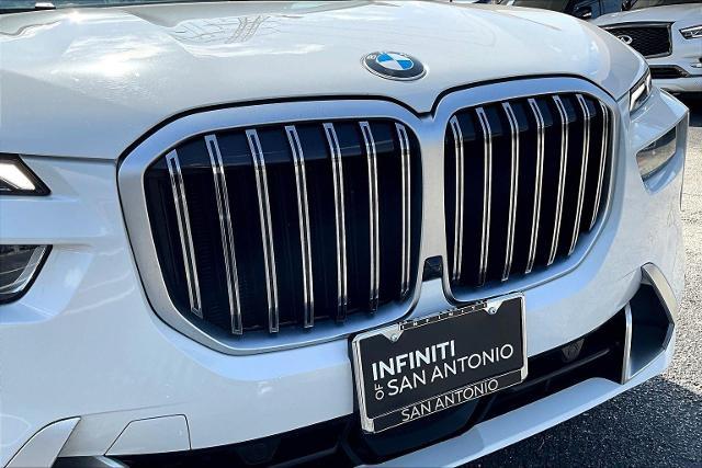 2024 BMW X7 xDrive40i Vehicle Photo in San Antonio, TX 78230