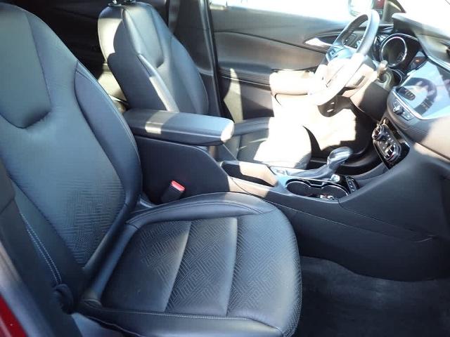 2022 Buick Encore GX Vehicle Photo in ZELIENOPLE, PA 16063-2910
