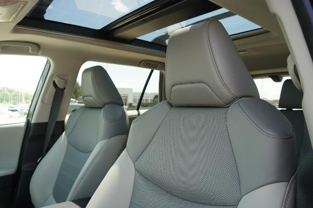 2021 Toyota RAV4 Vehicle Photo in Riverdale, UT 84405