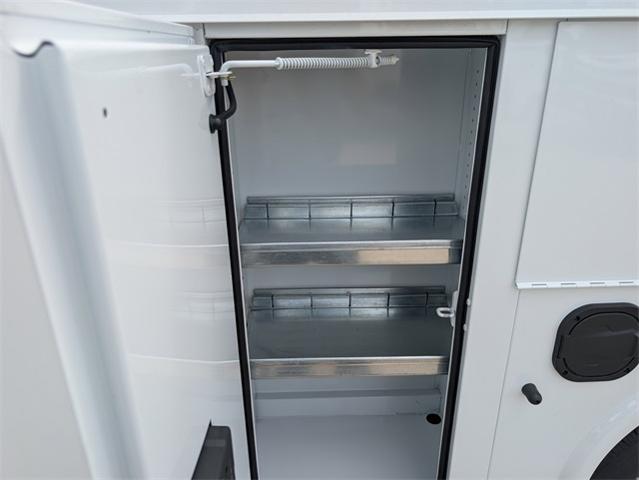 2025 Chevrolet Express Commercial Cutaway Vehicle Photo in ENGLEWOOD, CO 80113-6708