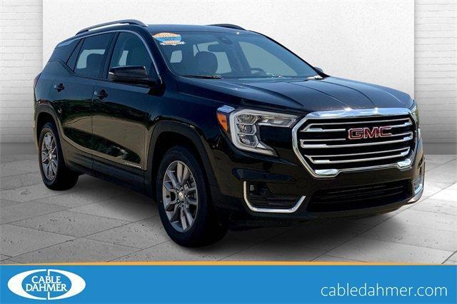 2024 GMC Terrain Vehicle Photo in TOPEKA, KS 66609-0000