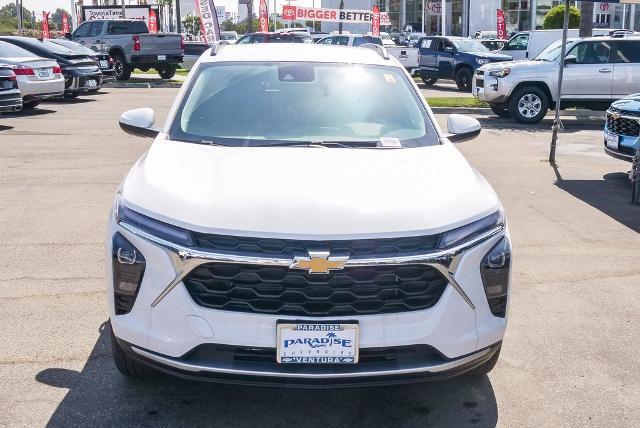 2025 Chevrolet Trax Vehicle Photo in VENTURA, CA 93003-8585