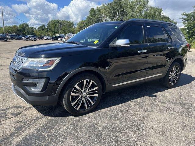 2017 Ford Explorer Vehicle Photo in Cedar Rapids, IA 52402
